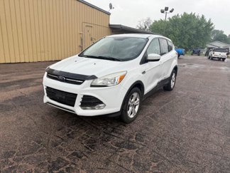 Used 2015 Ford Escape SE image 1
