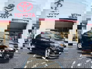 Used 2012 Toyota Camry SE image 1