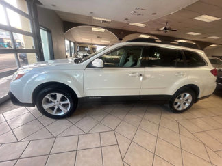 Used 2013 Subaru Outback 2.5i Premium image 1
