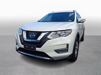 Used 2017 Nissan Rogue SV image 1