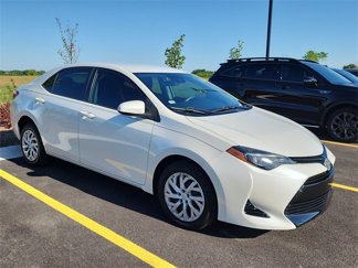 Used 2017 Toyota Corolla LE image 1