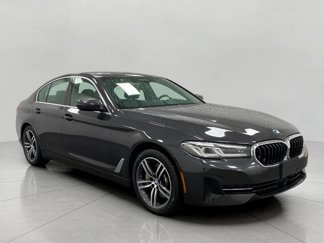 Certified 2021 BMW 530e xDrive w/ Premium Package video 1