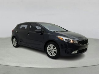 Used 2017 Kia Forte LX w/ LX Popular Plus Package image 1