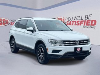 Used 2021 Volkswagen Tiguan SE image 1