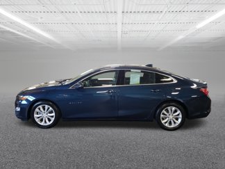 Used 2022 Chevrolet Malibu LT image 1