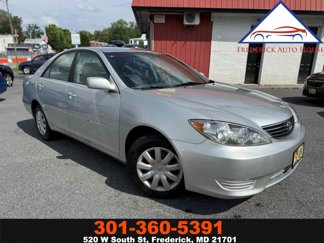 Used 2005 Toyota Camry LE image 1