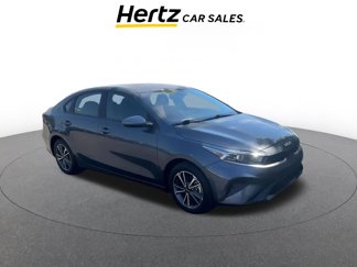 Used 2023 Kia Forte LXS image 1