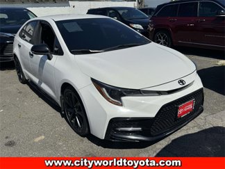Used 2022 Toyota Corolla SE image 1