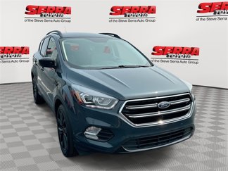 Used 2019 Ford Escape SE image 1