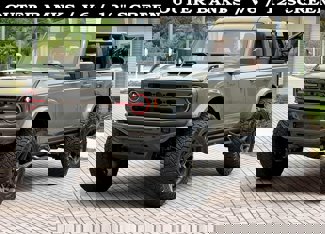 Used 2025 Ford Bronco Outer Banks image 1