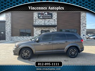 Used 2017 Dodge Journey SE w/ Flexible Seating Group image 1