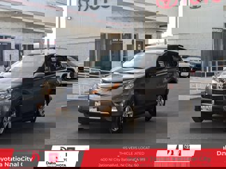 Used 2015 Toyota RAV4 XLE image 1