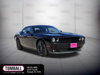 Used 2023 Dodge Challenger SXT w/ Plus Package image 1