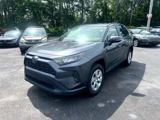 Used 2019 Toyota RAV4 LE image 1