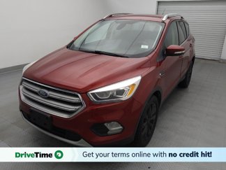 Used 2017 Ford Escape Titanium image 1