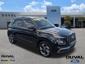 Used 2023 Hyundai Venue SEL image 1