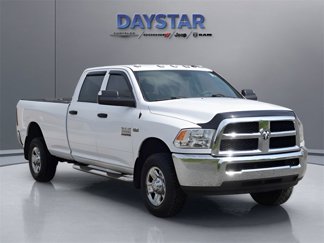 Used 2018 RAM 2500 Tradesman w/ Chrome Appearance Group image 1