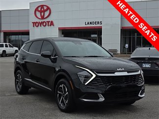 Used 2024 Kia Sportage LX image 1