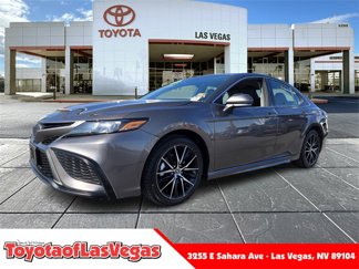 Certified 2023 Toyota Camry SE image 1