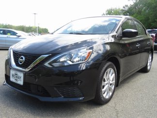 Used 2018 Nissan Sentra SV image 1