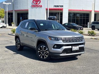 Used 2022 Jeep Compass Limited image 1
