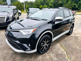 Used 2016 Toyota RAV4 SE image 1