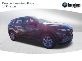 Used 2024 Hyundai Tucson SE image 1