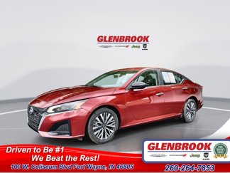 Used 2025 Nissan Altima 2.5 SV image 1