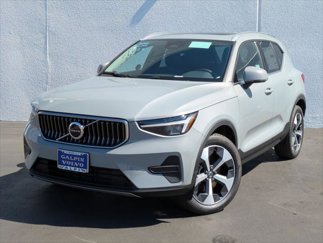 New 2025 Volvo XC40 B5 Core w/ Protection Package Premier image 1