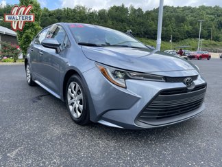 Used 2023 Toyota Corolla LE image 1