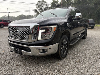 Used 2016 Nissan Titan SL image 1