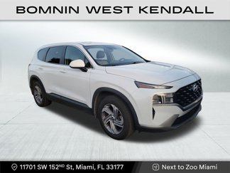 Used 2022 Hyundai Santa Fe SE image 1