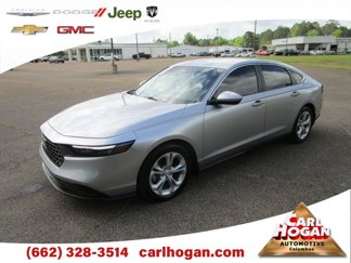 Used 2023 Honda Accord LX image 1