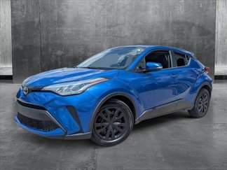 Used 2020 Toyota C-HR LE image 1