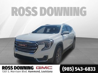 Used 2023 GMC Terrain SLT image 1