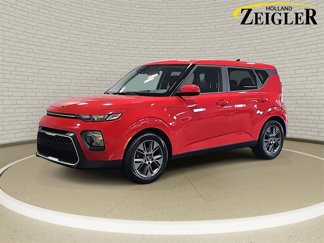 Used 2021 Kia Soul S image 1