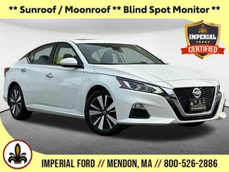 Used 2022 Nissan Altima 2.5 SV image 1