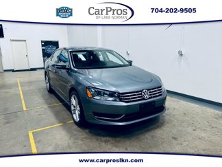 Used 2015 Volkswagen Passat TDI SE image 1