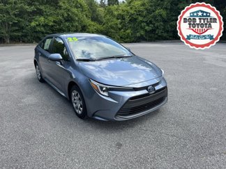 Used 2025 Toyota Corolla LE image 1
