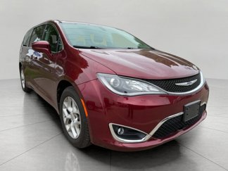 Used 2018 Chrysler Pacifica Touring Plus w/ Tire & Wheel Group image 1
