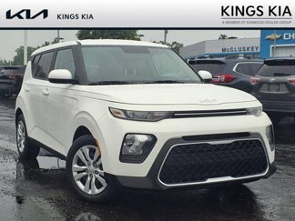 Used 2022 Kia Soul LX image 1