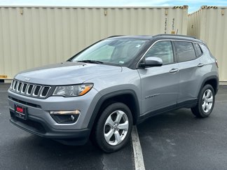 Used 2020 Jeep Compass Latitude w/ Popular Equipment Group image 1