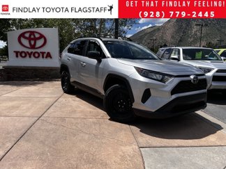 Used 2020 Toyota RAV4 LE image 1