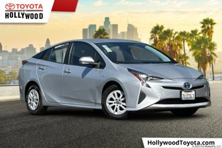 Used 2016 Toyota Prius Two image 1