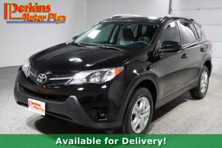 Used 2015 Toyota RAV4 LE image 1