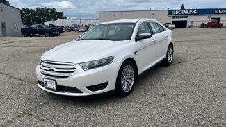 Used 2015 Ford Taurus Limited image 1
