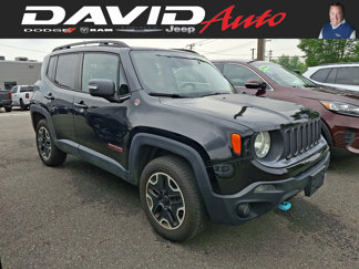 Used 2016 Jeep Renegade Trailhawk w/ Premium Trailhawk Package image 1