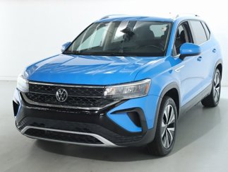 Used 2023 Volkswagen Taos SE image 1