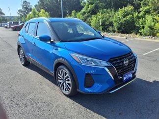 Used 2023 Nissan Kicks SV image 1