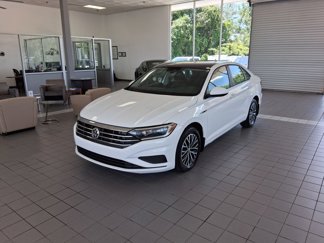 Used 2019 Volkswagen Jetta SEL w/ Cold Weather Package image 1